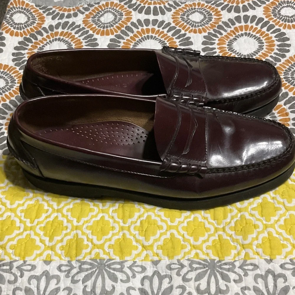 L.L. Bean Men's Penny Loafers in Deep Wine